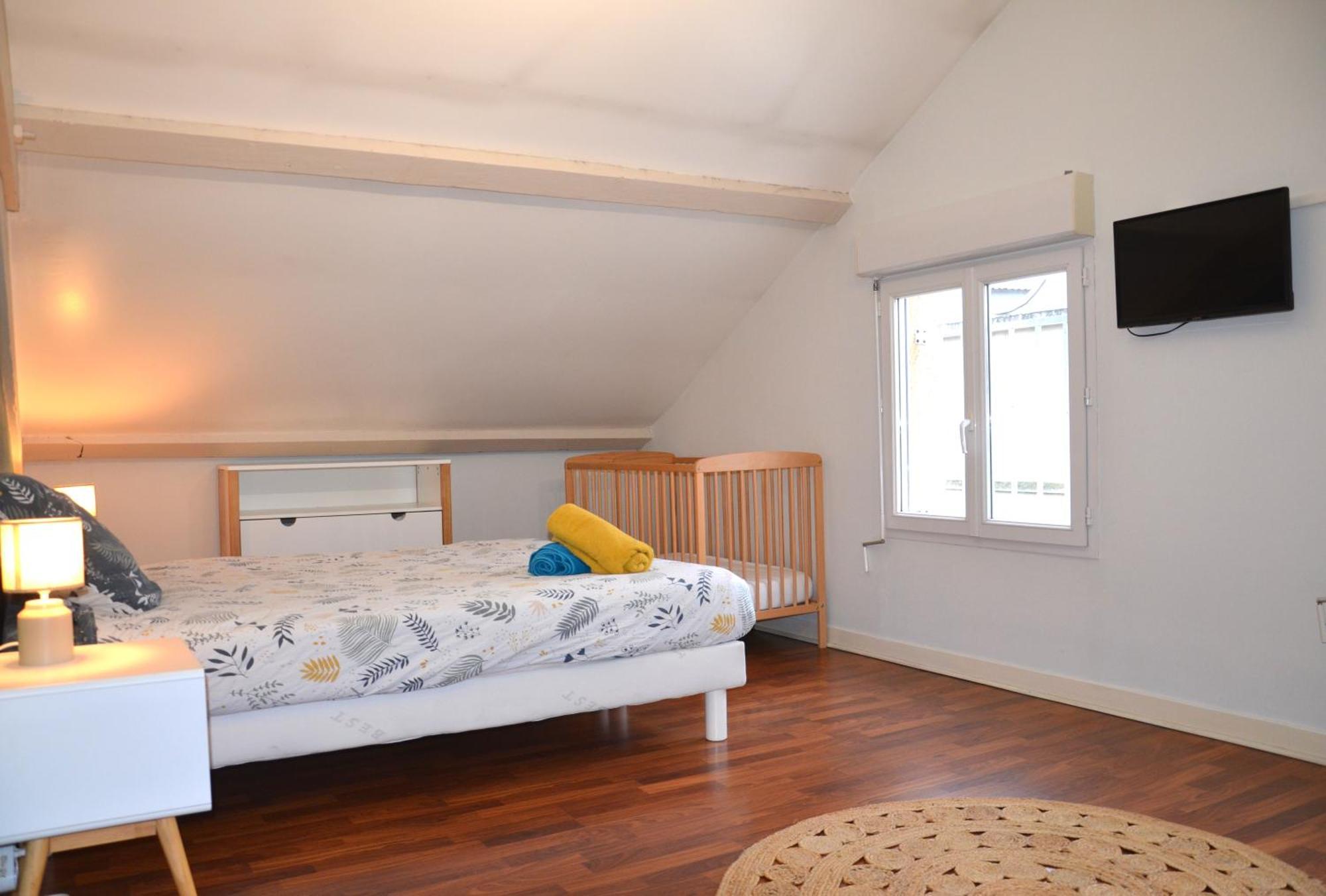 Apartamento Le Cocon Troyen - 6-8P - 2 Parking Gratuits Troyes Exterior foto